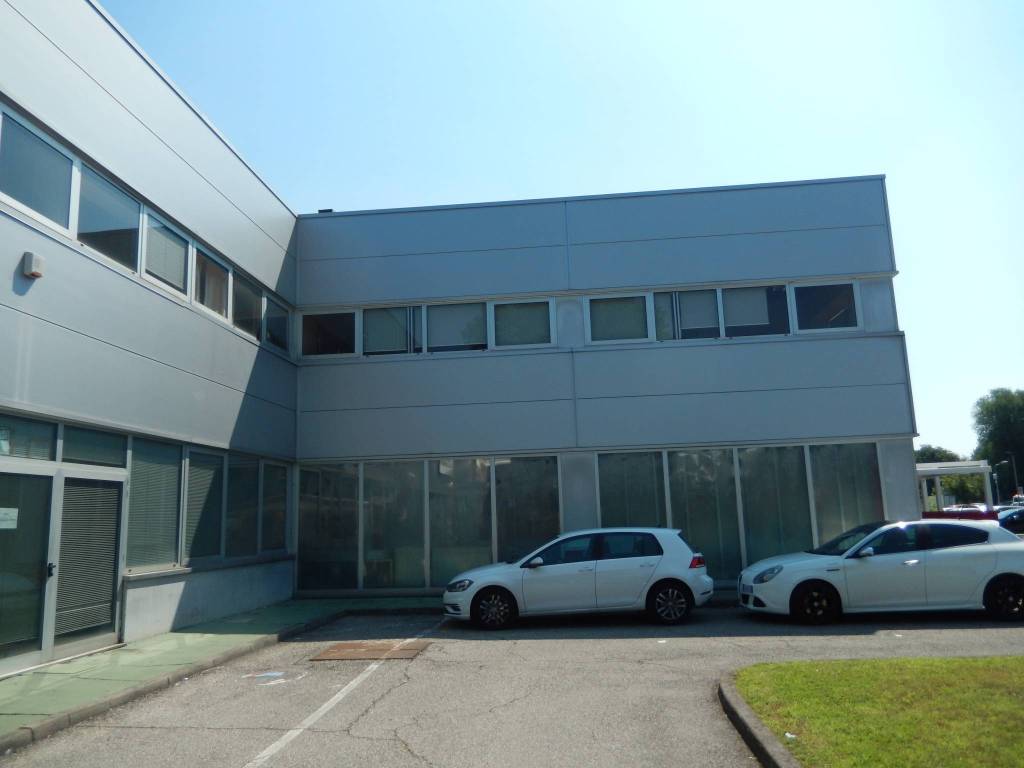 ufficio in vendita a San Donato Milanese