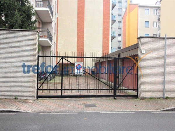 negozio in vendita a San Donato Milanese