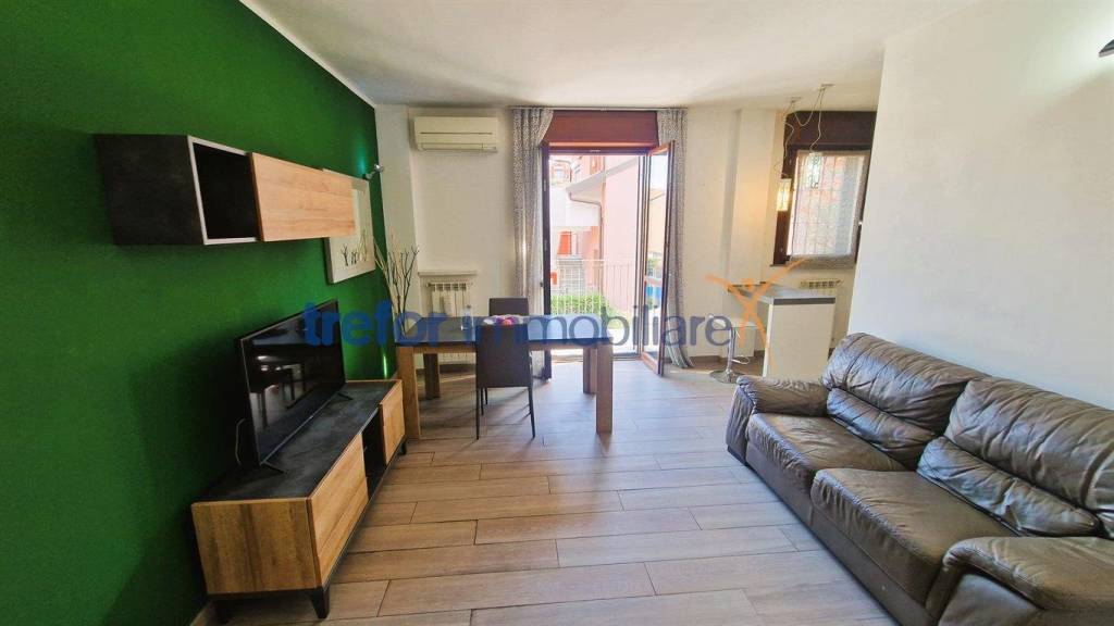 appartamento in vendita a San Donato Milanese in zona Poasco