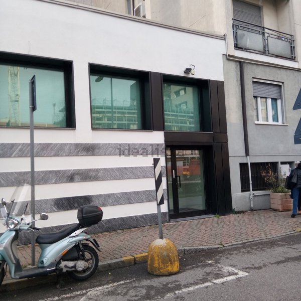ufficio in vendita a San Donato Milanese