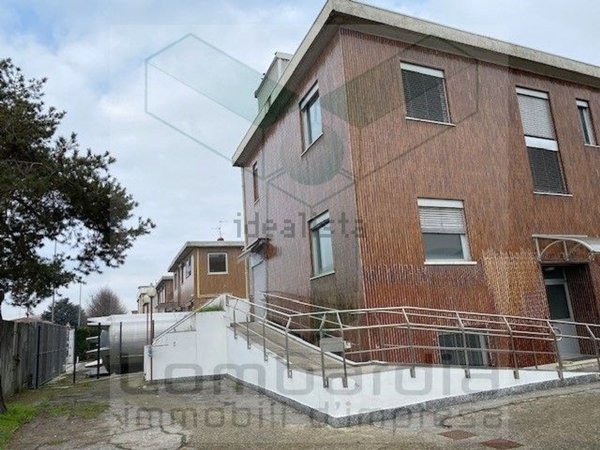 ufficio in vendita a San Donato Milanese