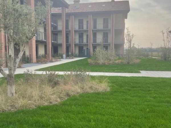 casa indipendente in vendita a San Donato Milanese