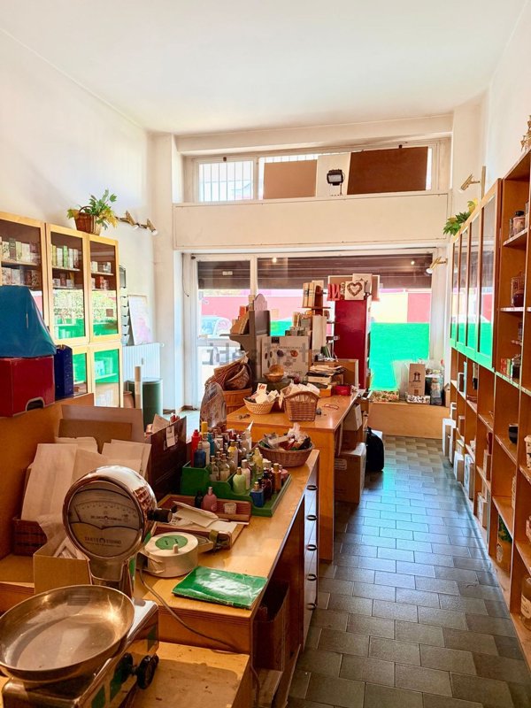 negozio in vendita a San Donato Milanese