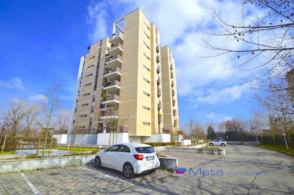 negozio in vendita a San Donato Milanese