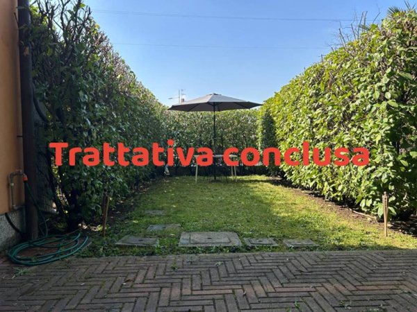 appartamento in vendita a San Donato Milanese in zona Poasco