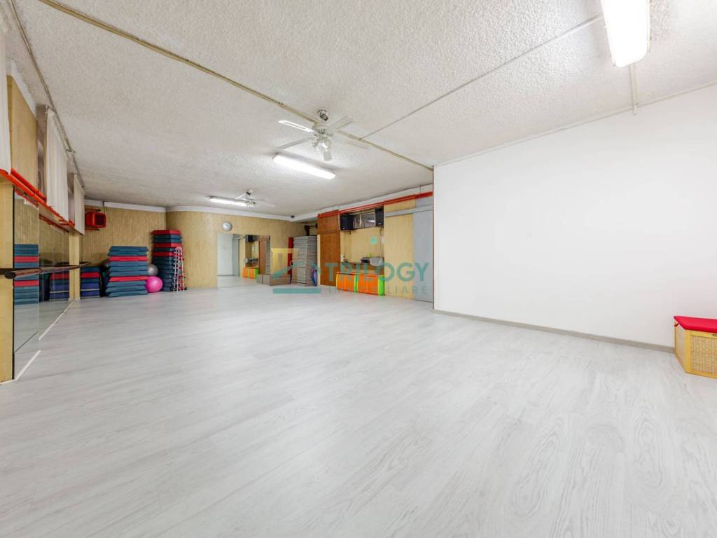 negozio in vendita a San Donato Milanese