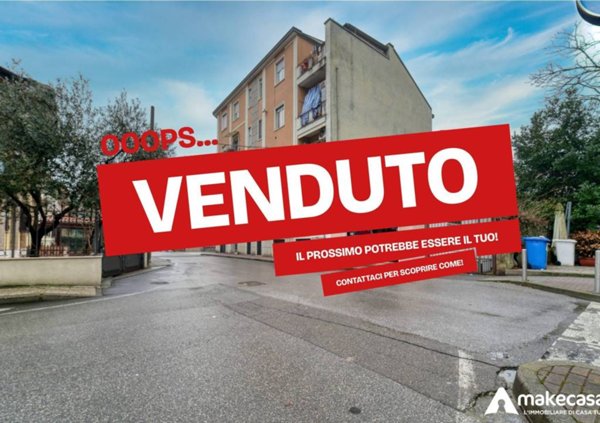 locale commerciale in vendita a San Donato Milanese