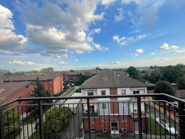 appartamento in vendita a San Donato Milanese in zona Sorigherio