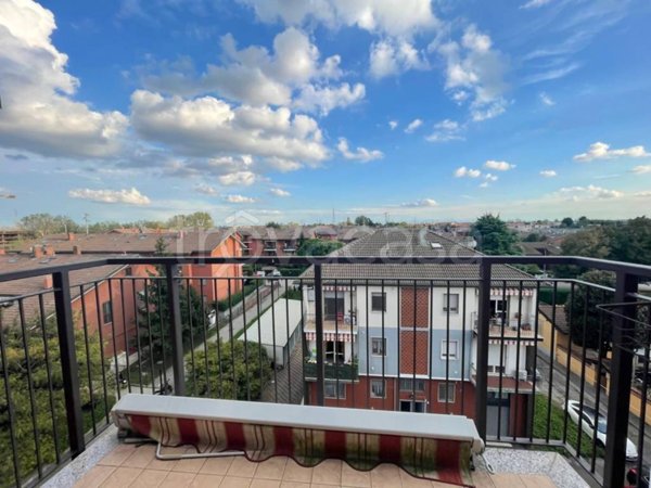 appartamento in vendita a San Donato Milanese in zona Sorigherio
