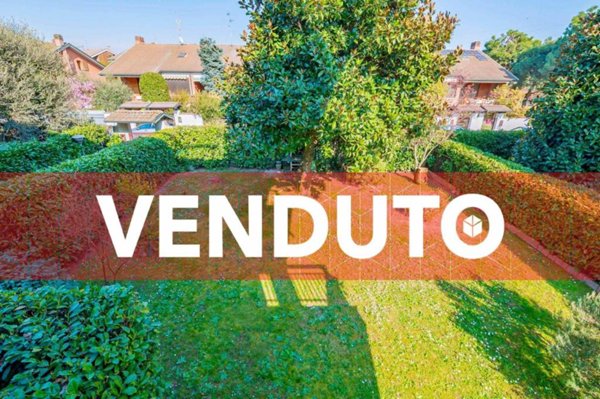 appartamento in vendita a San Donato Milanese in zona Poasco