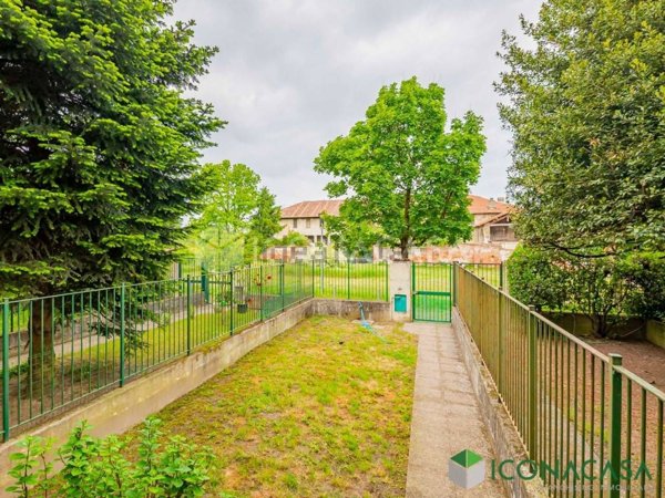 casa indipendente in vendita a San Donato Milanese