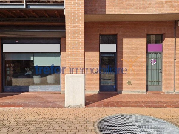 negozio in vendita a San Donato Milanese