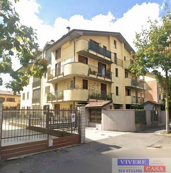 appartamento in vendita a San Donato Milanese in zona Poasco