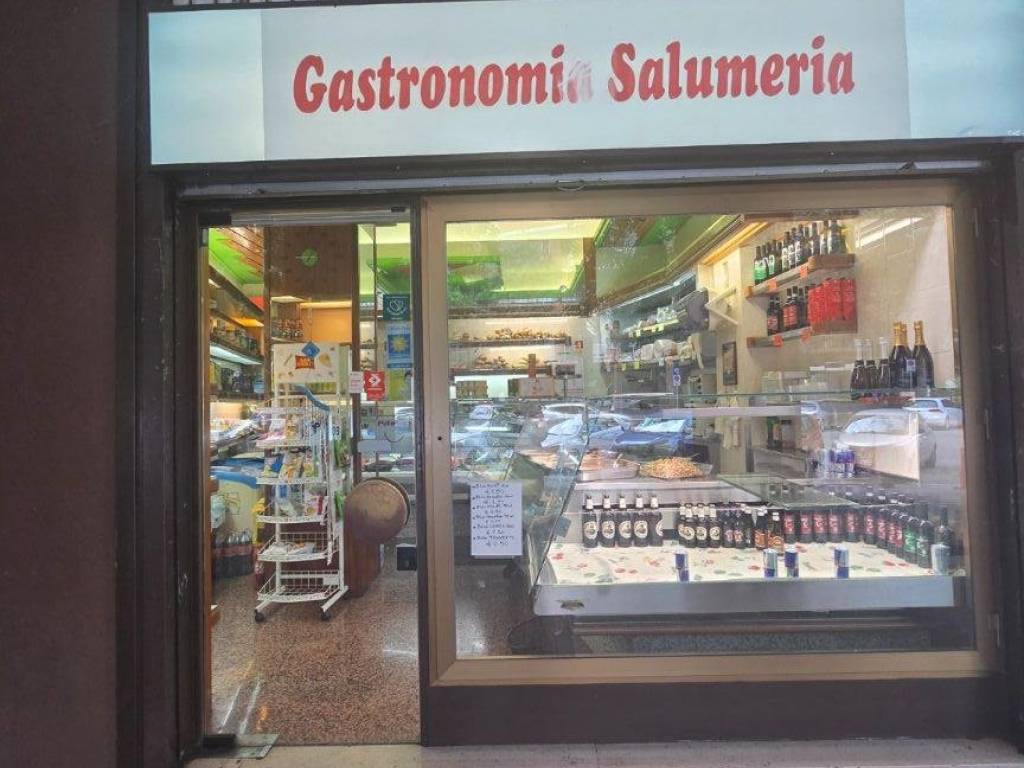 negozio in vendita a San Donato Milanese