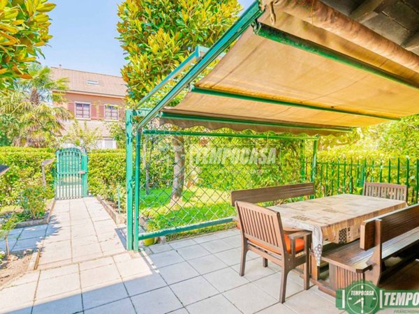 casa indipendente in vendita a San Donato Milanese