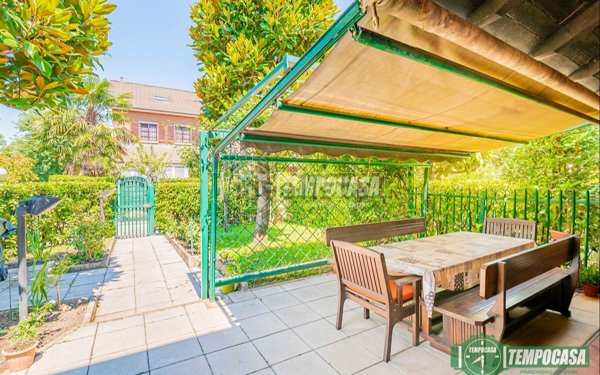 casa indipendente in vendita a San Donato Milanese
