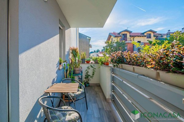 appartamento in vendita a San Donato Milanese in zona Poasco