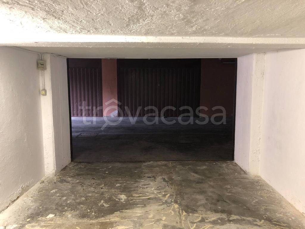 box auto in vendita a San Donato Milanese
