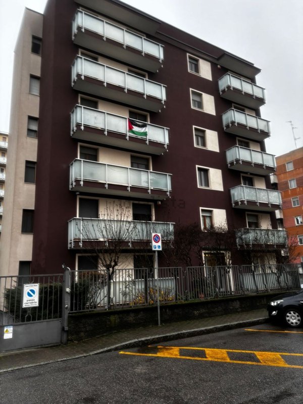 locale di sgombero in vendita a San Donato Milanese