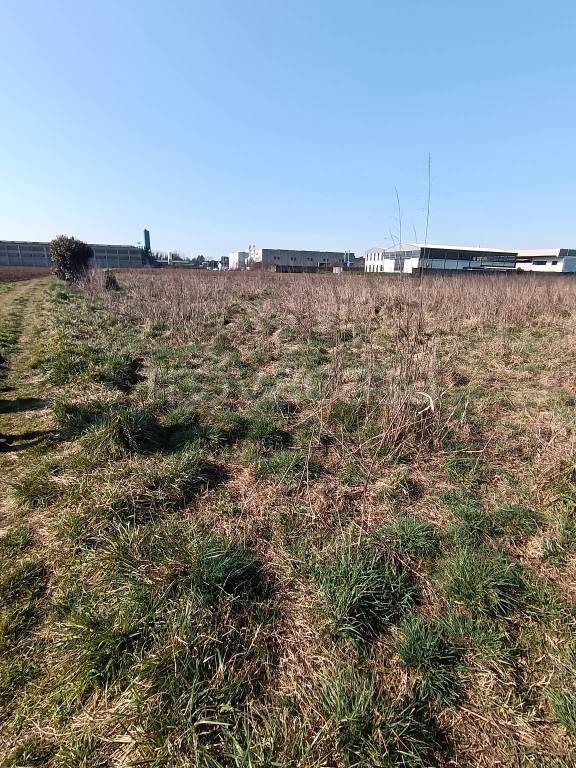 terreno agricolo in vendita a San Giorgio su Legnano