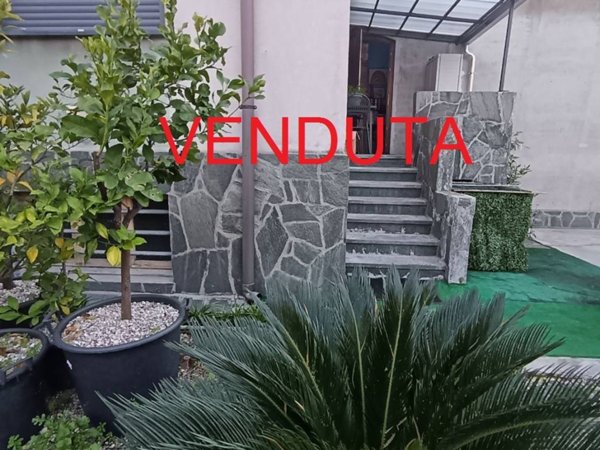 casa indipendente in vendita a San Giorgio su Legnano