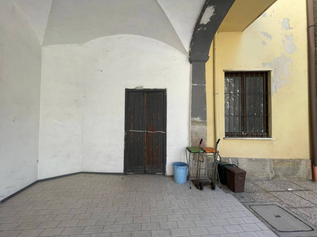 negozio in vendita a San Giorgio su Legnano