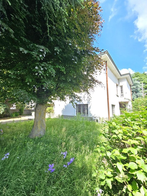 casa indipendente in vendita a San Giorgio su Legnano