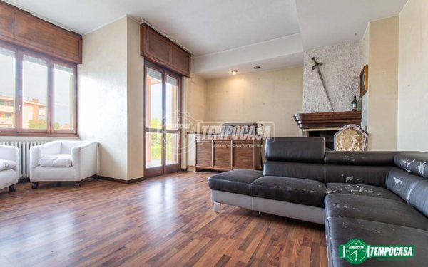 casa indipendente in vendita a San Giorgio su Legnano