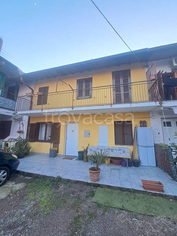 casa indipendente in vendita a San Giorgio su Legnano