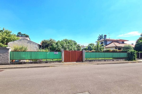 casa indipendente in vendita a San Giorgio su Legnano