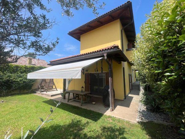 casa indipendente in vendita a San Giorgio su Legnano