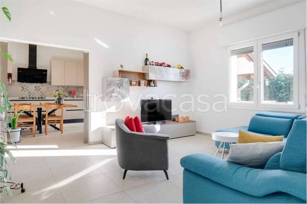 casa indipendente in vendita a San Giorgio su Legnano