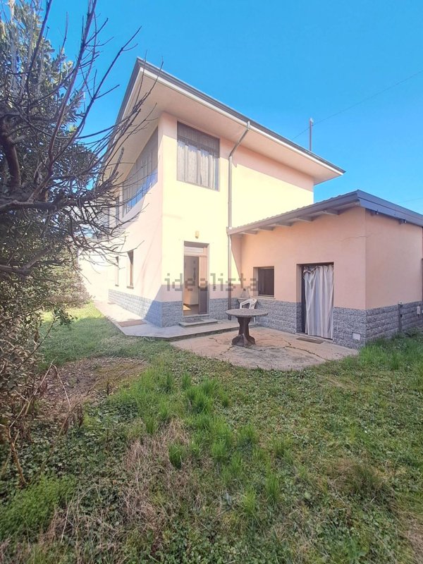 casa indipendente in vendita a San Giorgio su Legnano