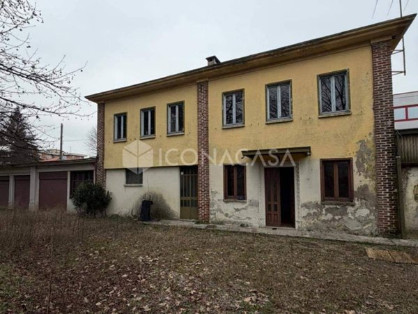 casa indipendente in vendita a San Giorgio su Legnano