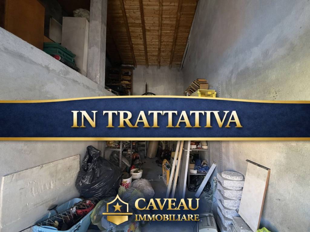 locale commerciale in vendita a San Giorgio su Legnano