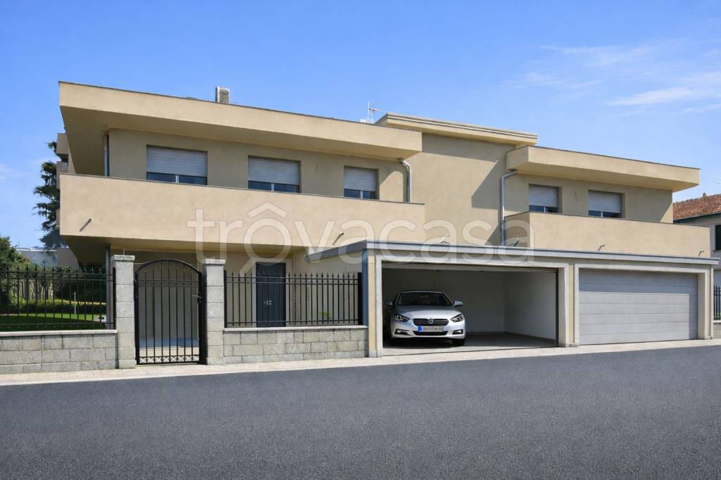 casa indipendente in vendita a San Giorgio su Legnano