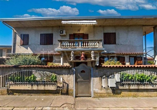 casa indipendente in vendita a San Giorgio su Legnano