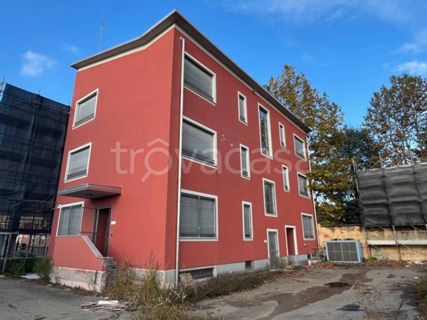casa indipendente in vendita a San Giorgio su Legnano