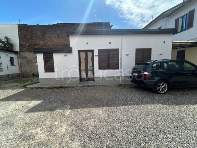 casa indipendente in vendita a San Giorgio su Legnano