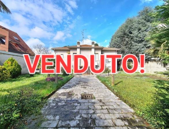 casa indipendente in vendita a San Giorgio su Legnano