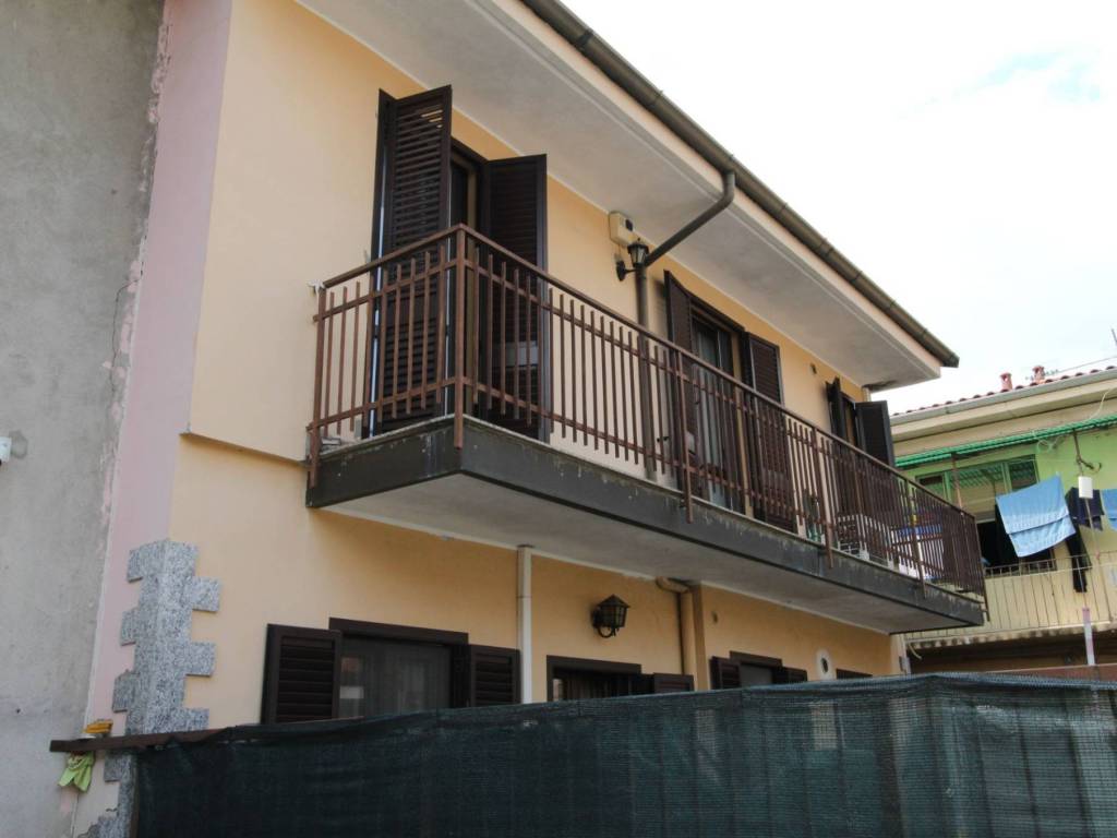 casa indipendente in vendita a San Giorgio su Legnano