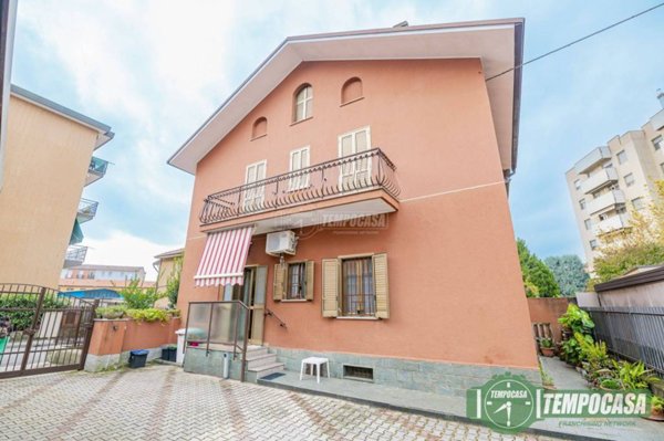casa indipendente in vendita a San Giuliano Milanese