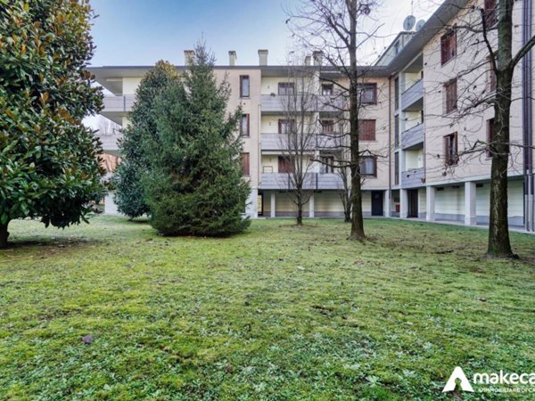 appartamento in vendita a San Giuliano Milanese in zona Sesto Ulteriano
