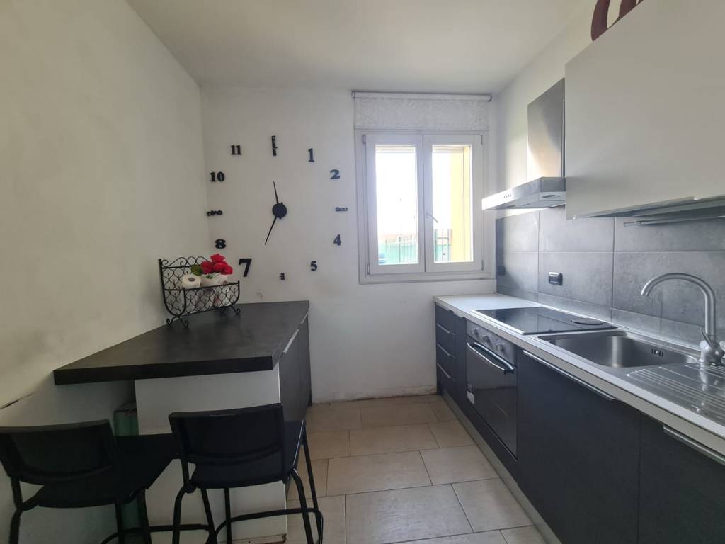 appartamento in vendita a San Giuliano Milanese in zona Borgolombardo