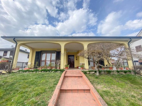 casa indipendente in vendita a San Giuliano Milanese in zona Sesto Ulteriano