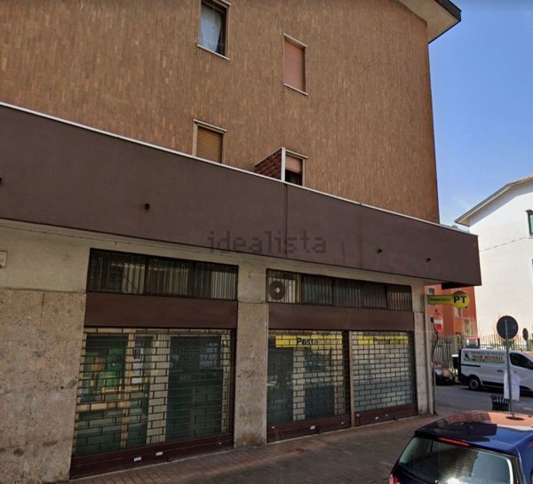 negozio in vendita a San Giuliano Milanese in zona Borgolombardo