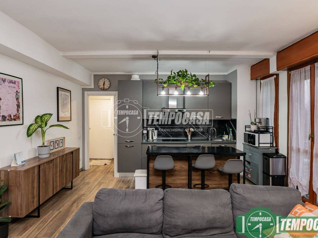 appartamento in vendita a San Giuliano Milanese in zona Borgolombardo