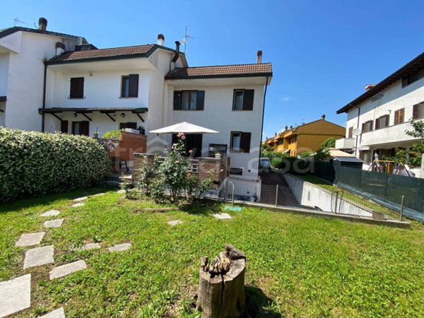 casa indipendente in vendita a San Giuliano Milanese in zona Sesto Ulteriano
