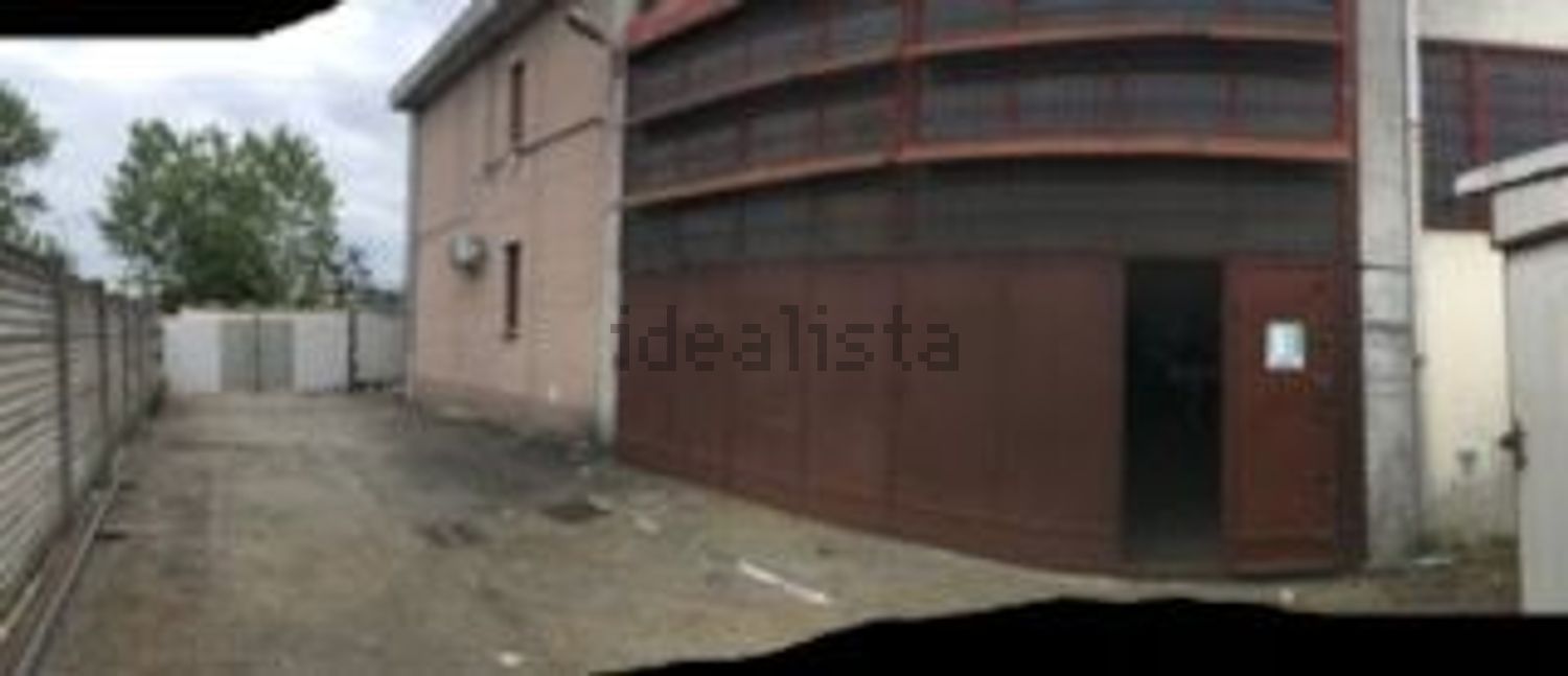 capannone in vendita a San Giuliano Milanese
