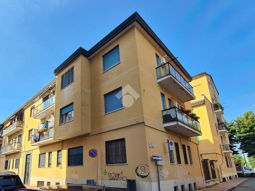 appartamento in vendita a San Giuliano Milanese in zona Borgolombardo